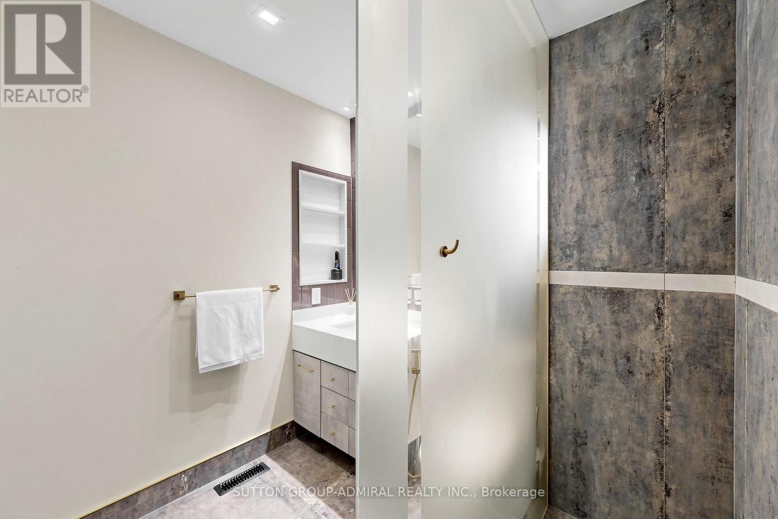 50 SPRINGER DRIVE - Image 31