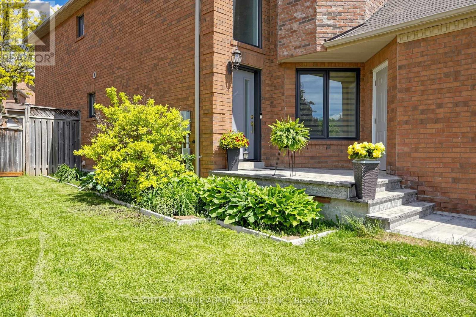 50 SPRINGER DRIVE - 4