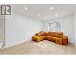 Bedroom 3 - 50 Springer Drive, Richmond Hill, ON L4C0G1 Photo 7