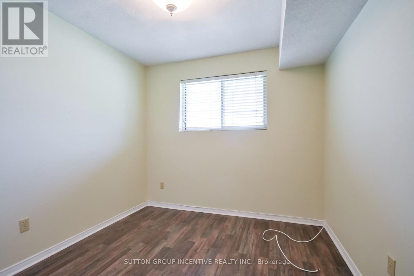 #B05 126 BELL FARM ROAD - 22