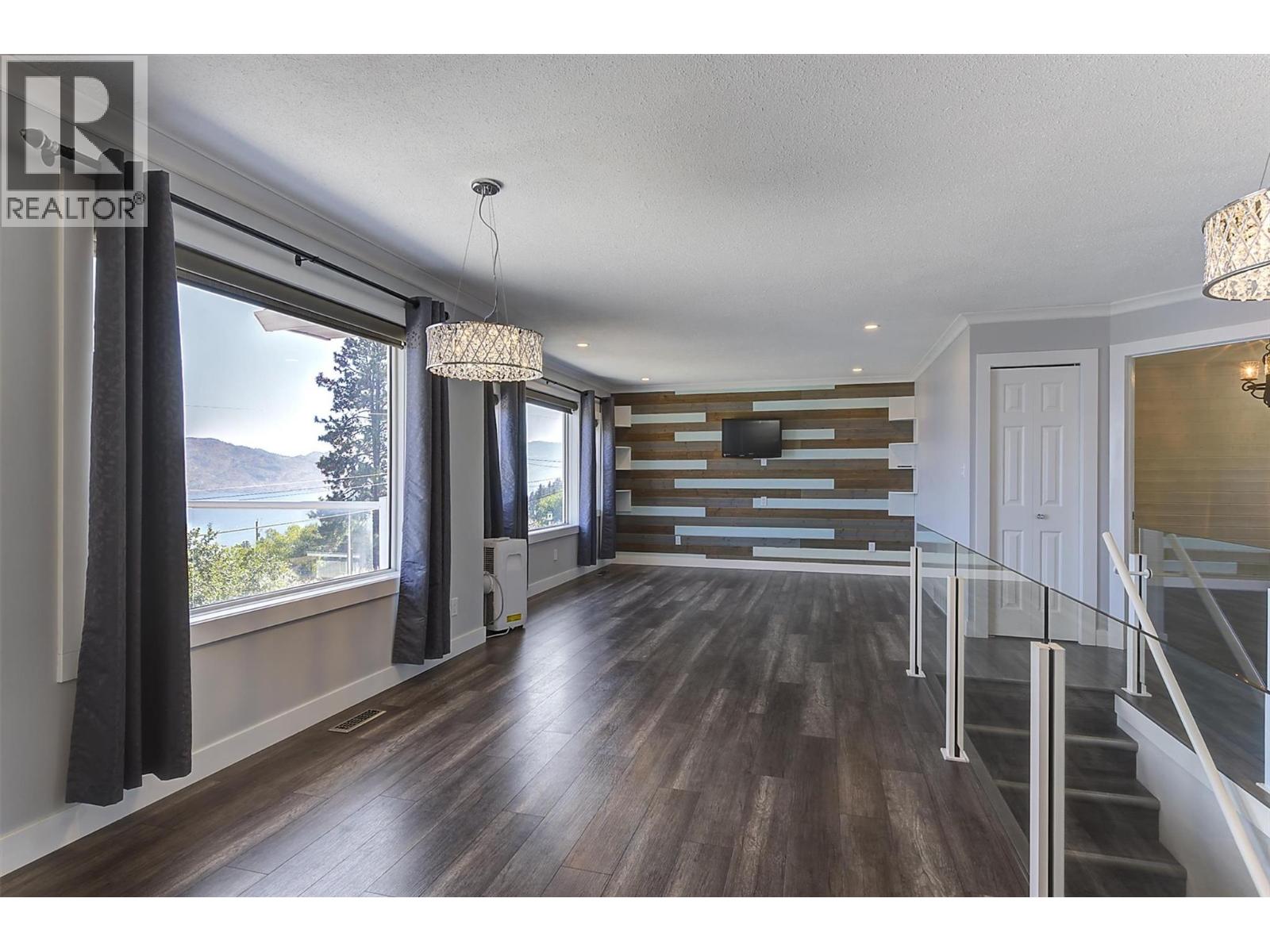 5284 Clarence Road, Peachland