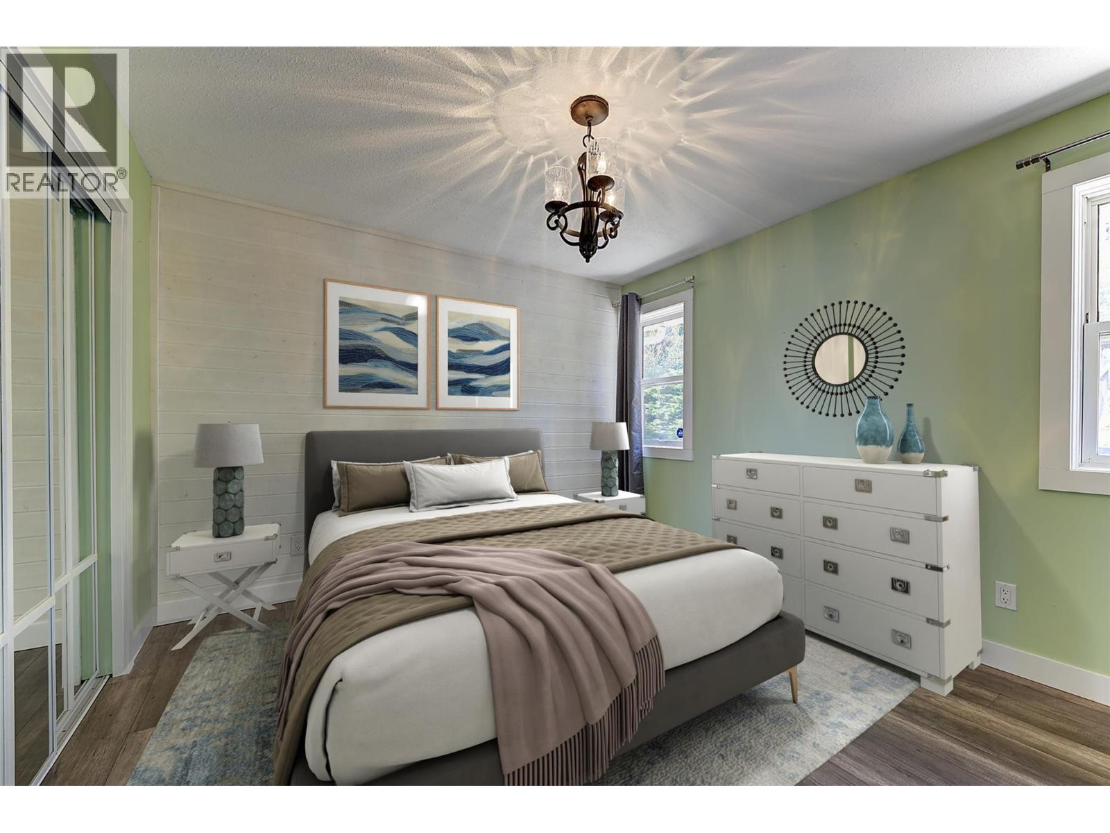 5284 Clarence Road, Peachland