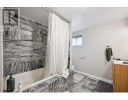 16 Beaucourt Place, Hamilton, ON L8S2P7 Photo 31