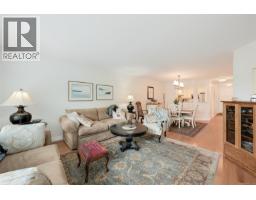 Entrance - 203 1477 Yale St, Oak Bay, BC V8S4R3 Photo 11