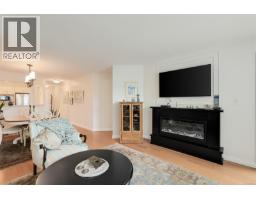 203 1477 Yale St, Oak Bay, BC V8S4R3 Photo 12