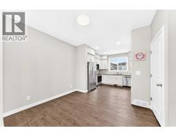 3pc Bathroom - 471 Livingston Way Ne, Calgary, AB T3P1Y5 Photo 10