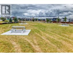 471 Livingston Way Ne, Calgary, AB T3P1Y5 Photo 44