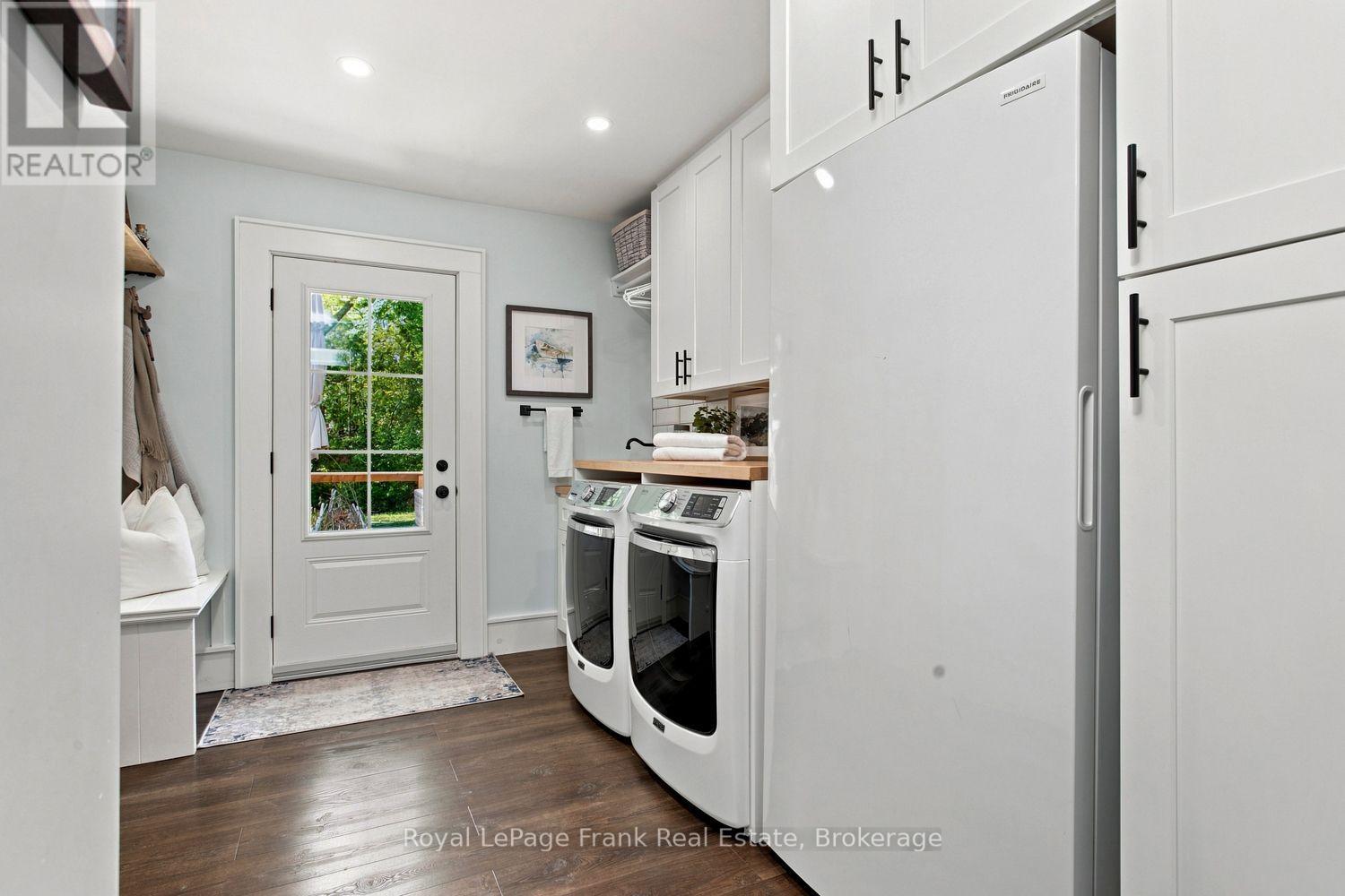 26 YORK STREET - Image 19