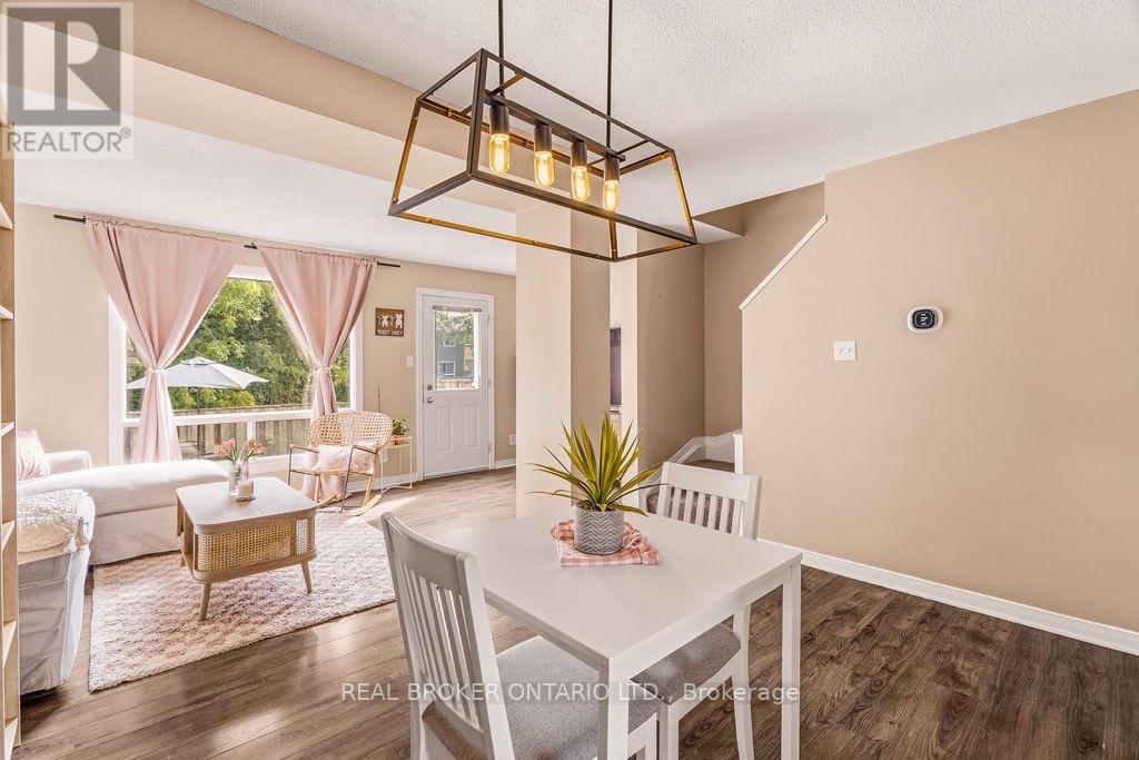 119 TEAL CRESCENT - Image 14