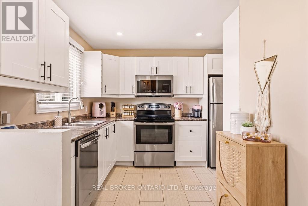 Spacious Kitchen