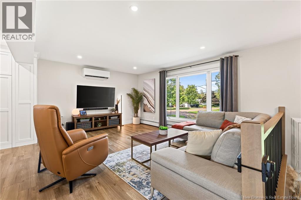 69 Montclair Street - Image 18