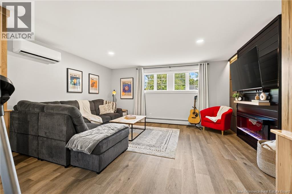 69 Montclair Street - Image 37