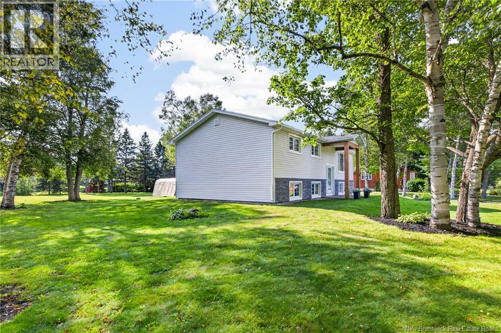 69 Montclair Street - Image 45