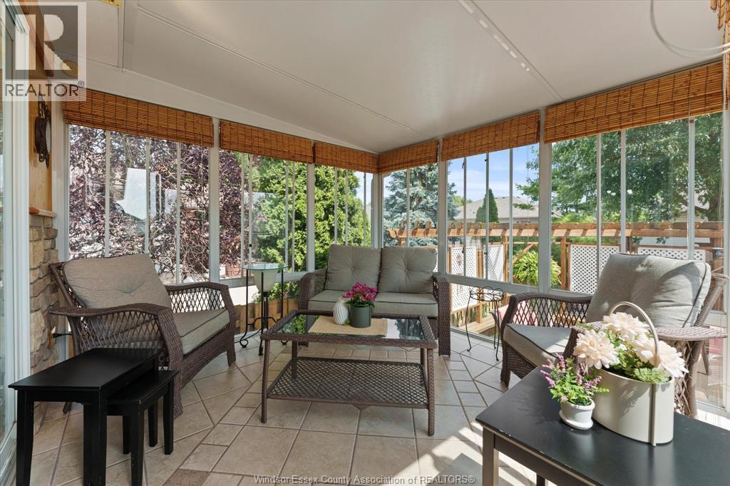 256 ASHWOOD - 24