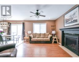 Bedroom - 42 Farmstead Crescent, Barrie, ON L4N8S1 Photo 11