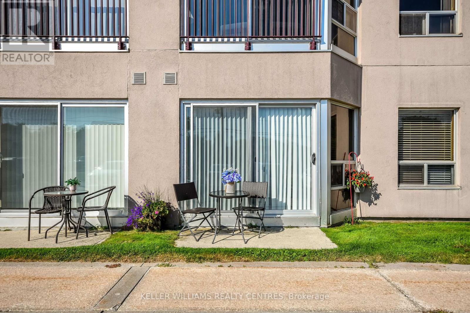 #102 49 RAGLAN STREET - Image 4