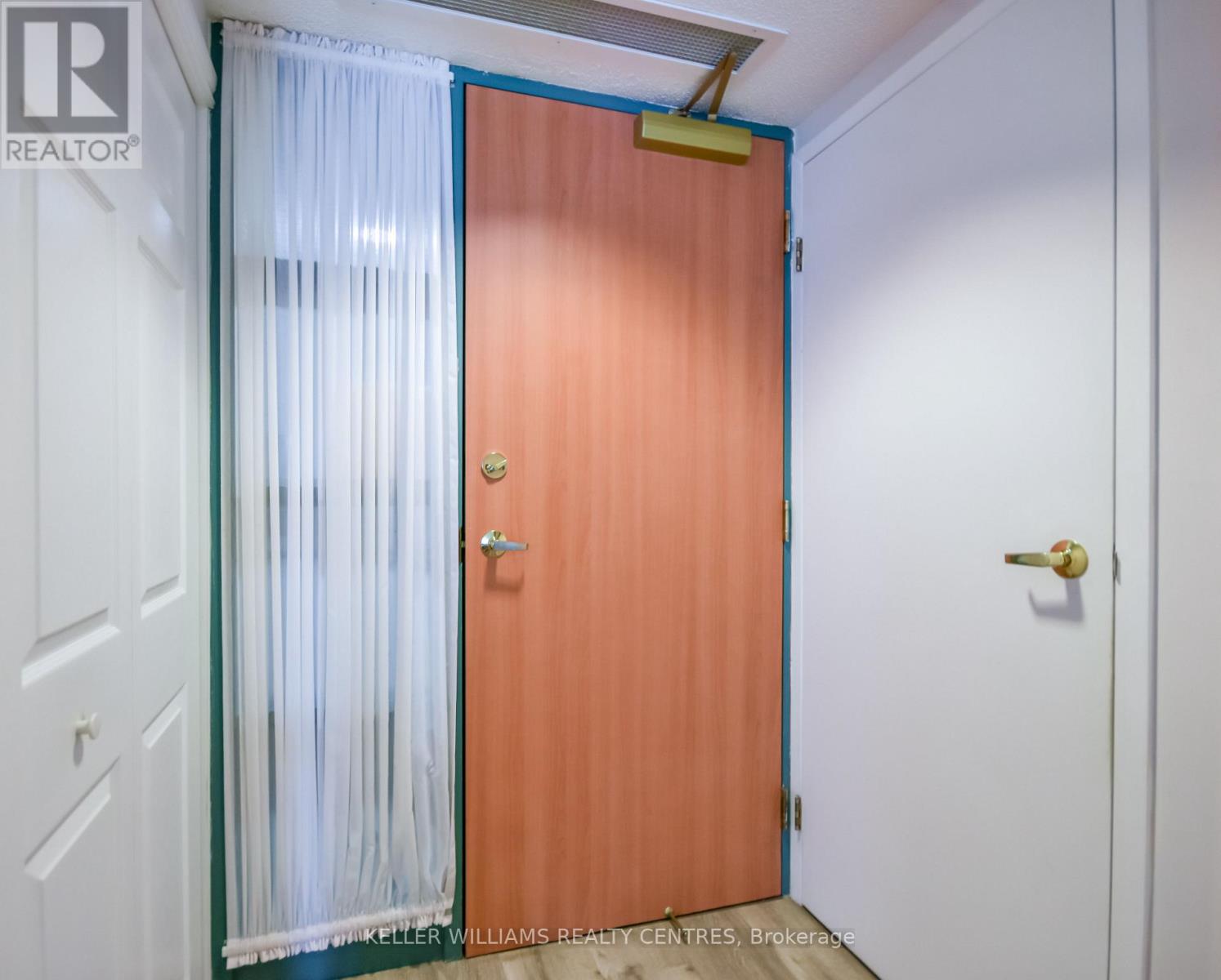 #102 49 RAGLAN STREET - Image 8