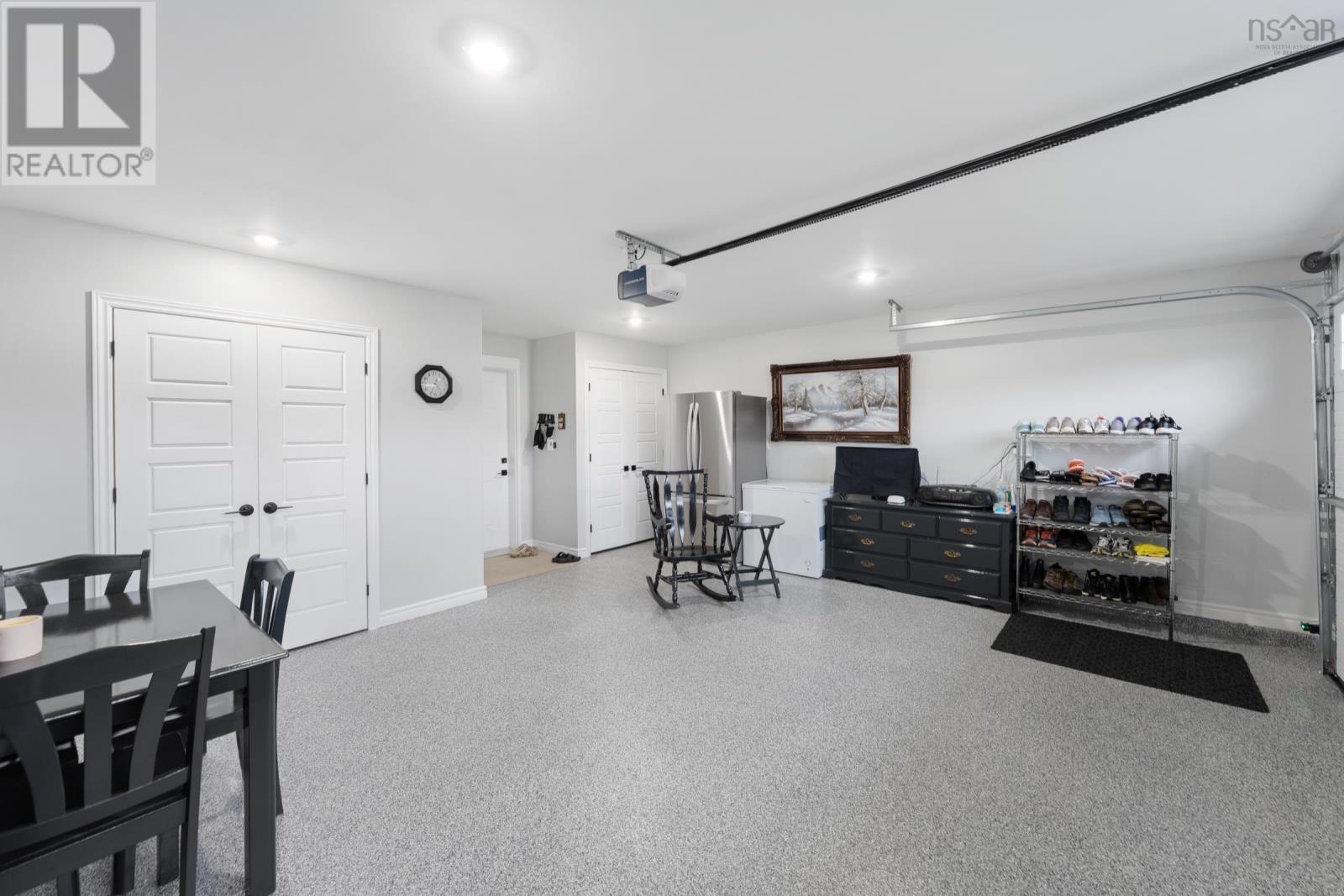 60 Covey Drive - 40