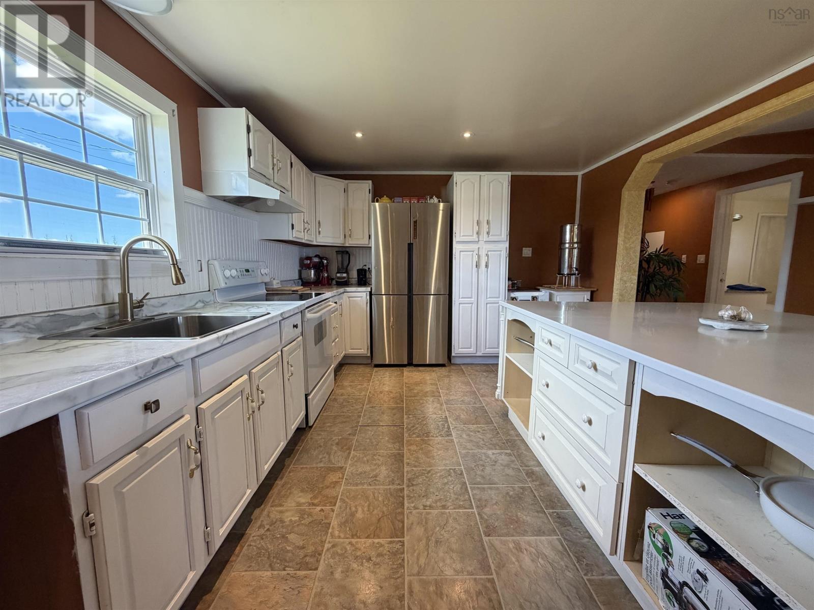 Property 28 of 49 of 101 Scrivens Road