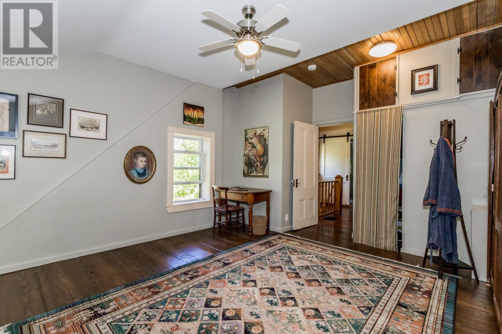 Property 30 of 49 of 2729 Victory Road