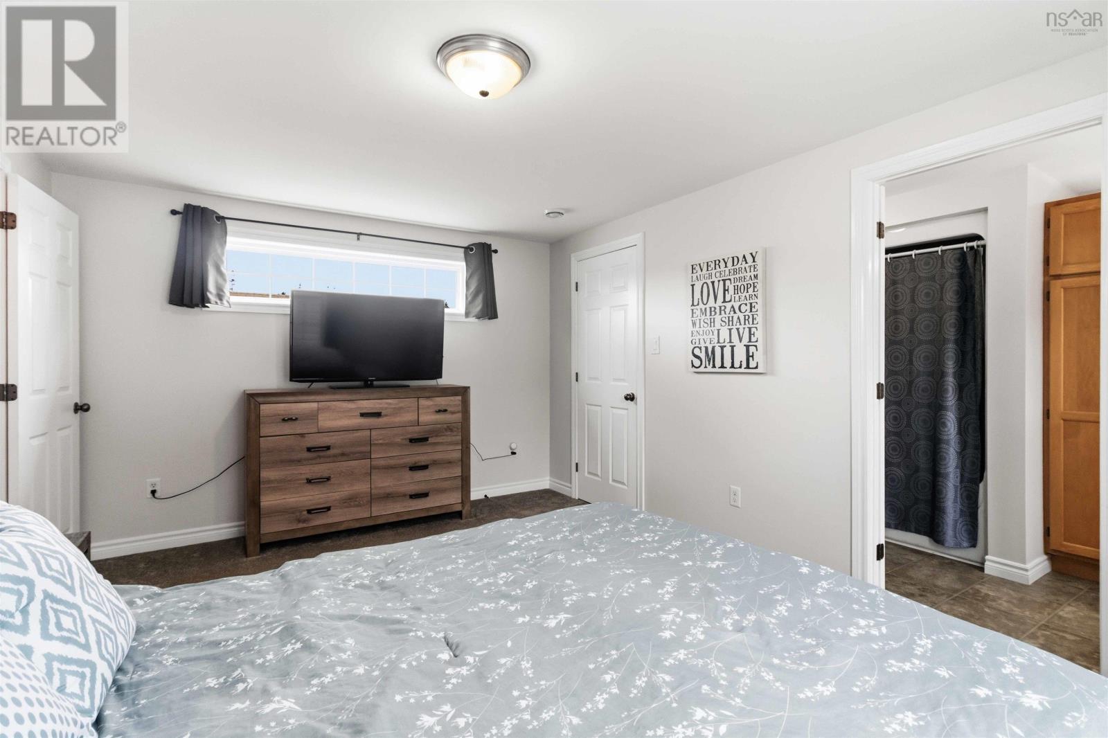 Property 27 of 40 of 117 Juniper Crescent