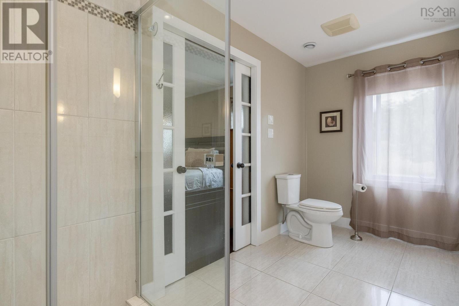 355 Falmouth Dyke Road - 38