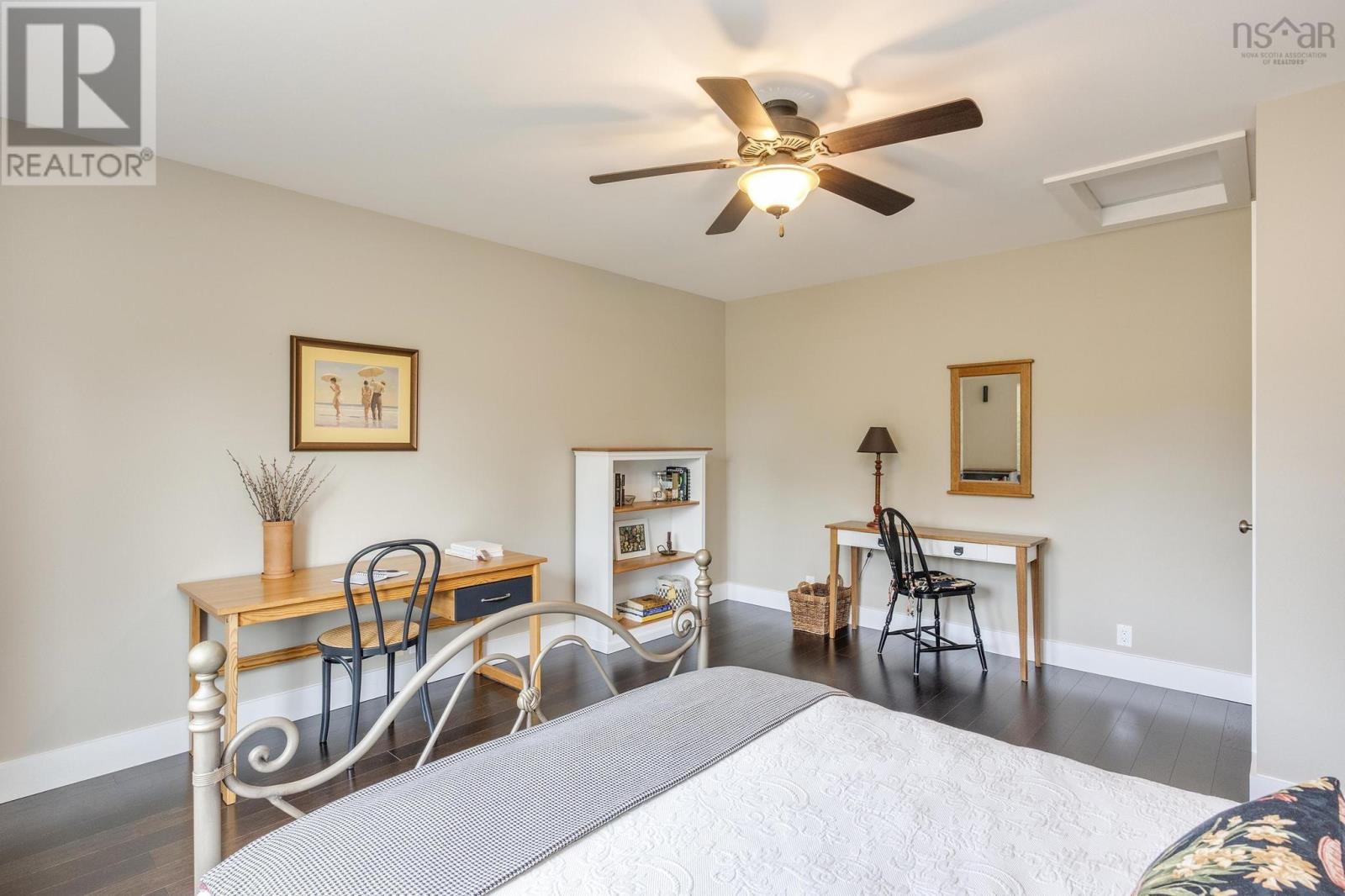 355 Falmouth Dyke Road - 33