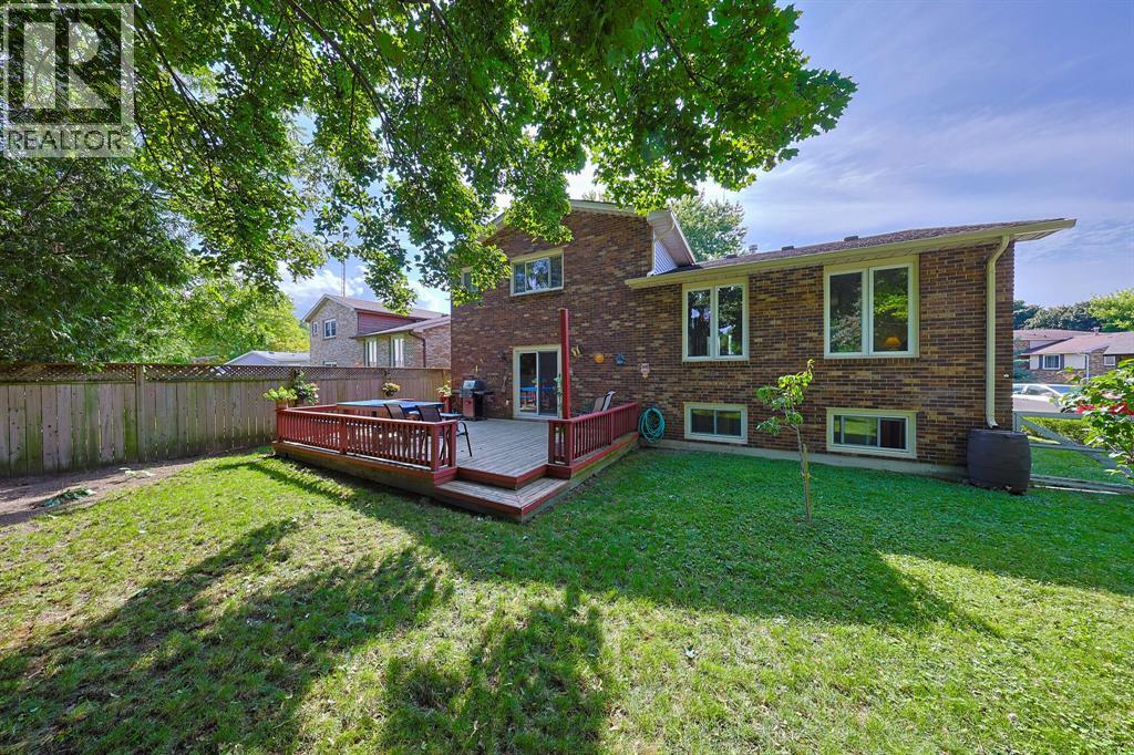 1278 Andrew COURT - Image 5