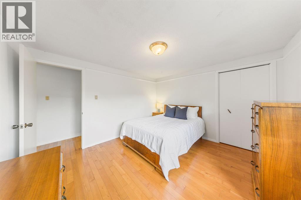 1278 Andrew COURT - 23
