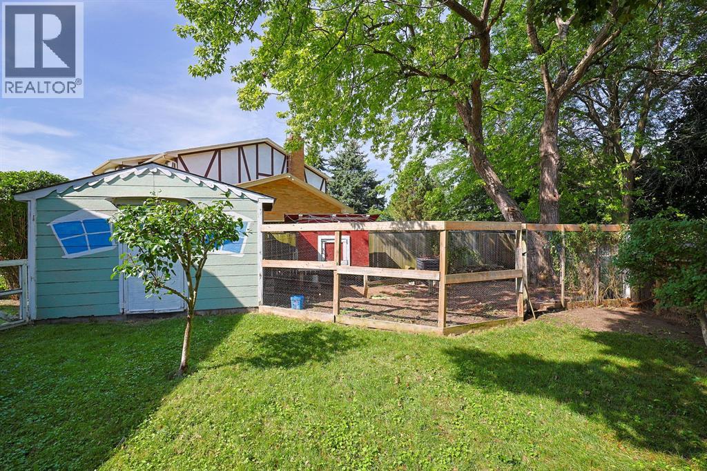 1278 Andrew COURT - Image 8