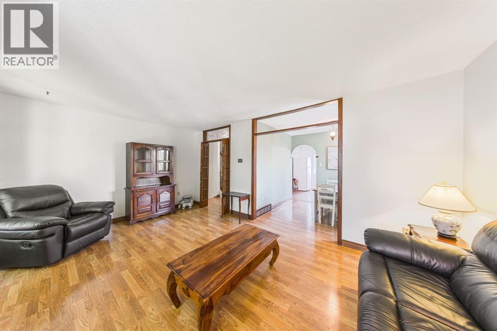1278 Andrew COURT - 18