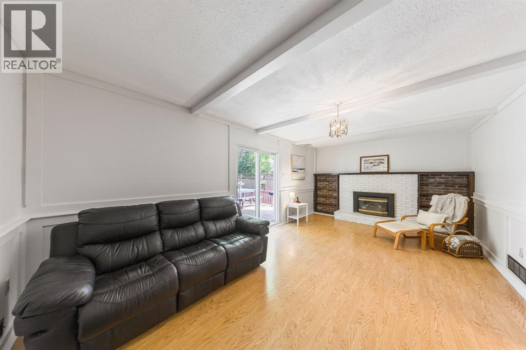 1278 Andrew COURT - 30