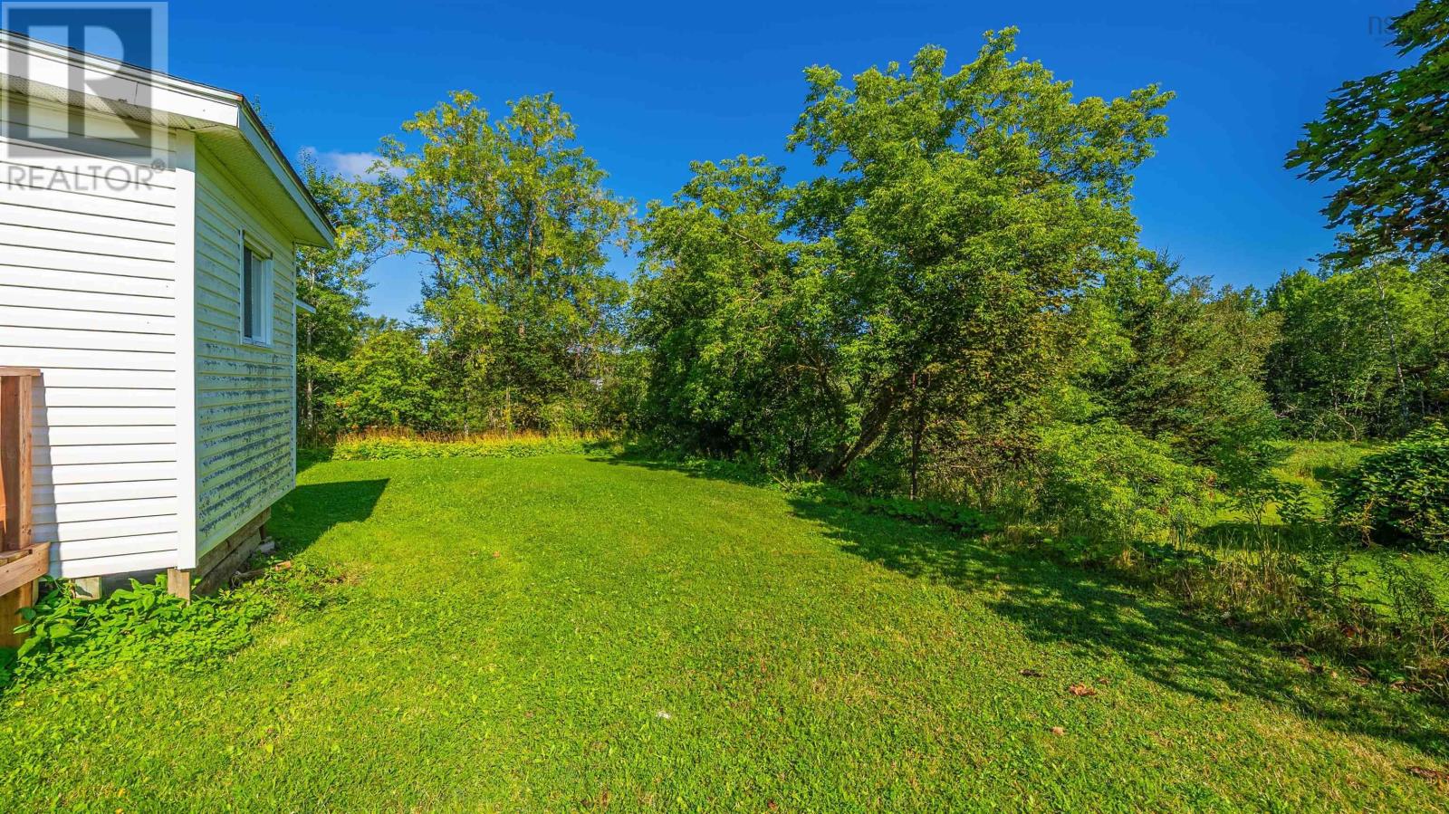 Property 27 of 33 of 699 Marsh Road