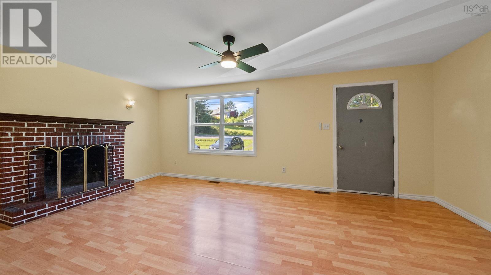 Property 2 of 33 of 699 Marsh Road