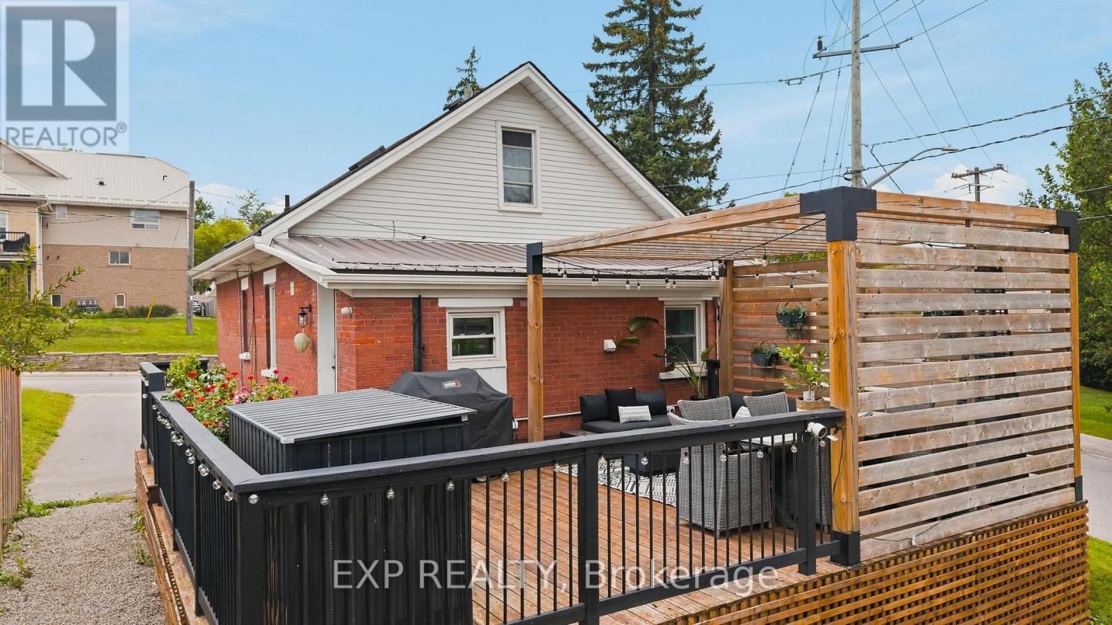 35 ARTHUR STREET N - Image 30