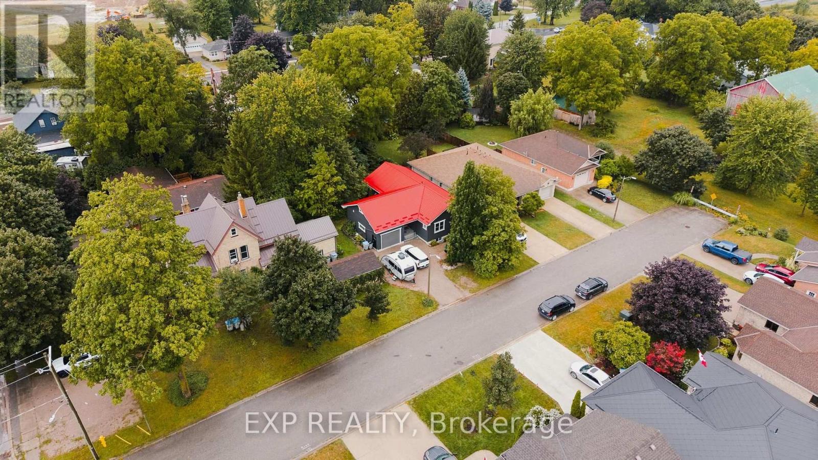 153 JAMES STREET - 33