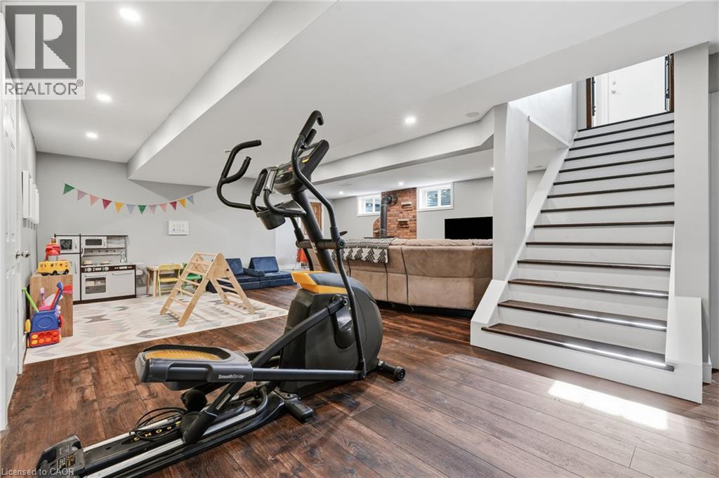 670 THOMPSON Road - 32