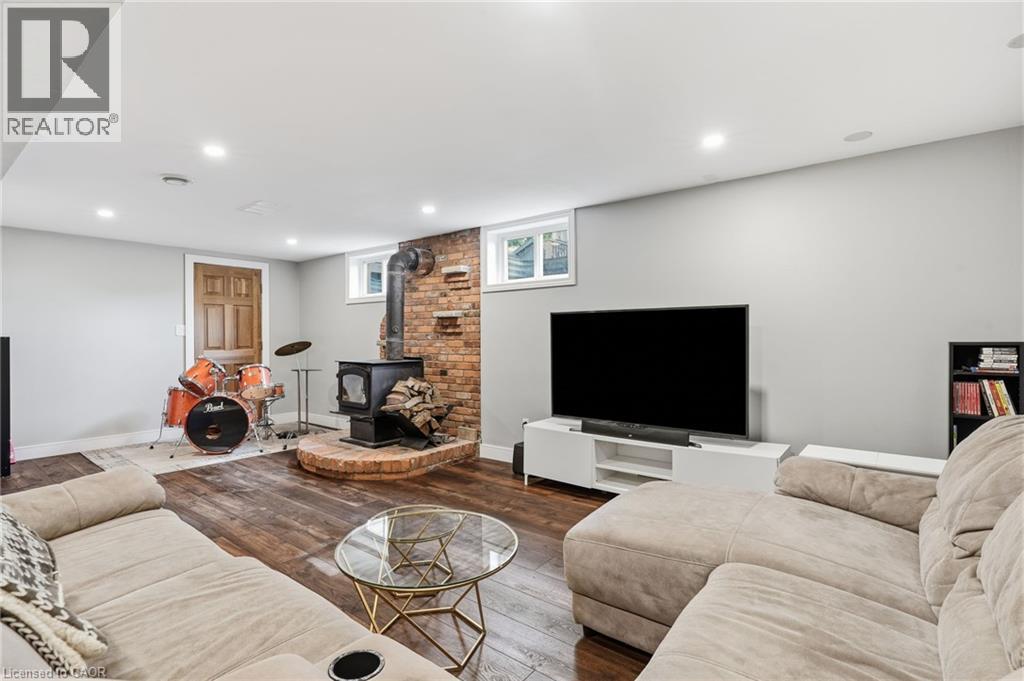 670 THOMPSON Road - Image 29