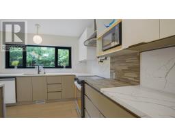 4223 Queen St, Sault Ste  Marie, ON P6A5K9 Photo 22
