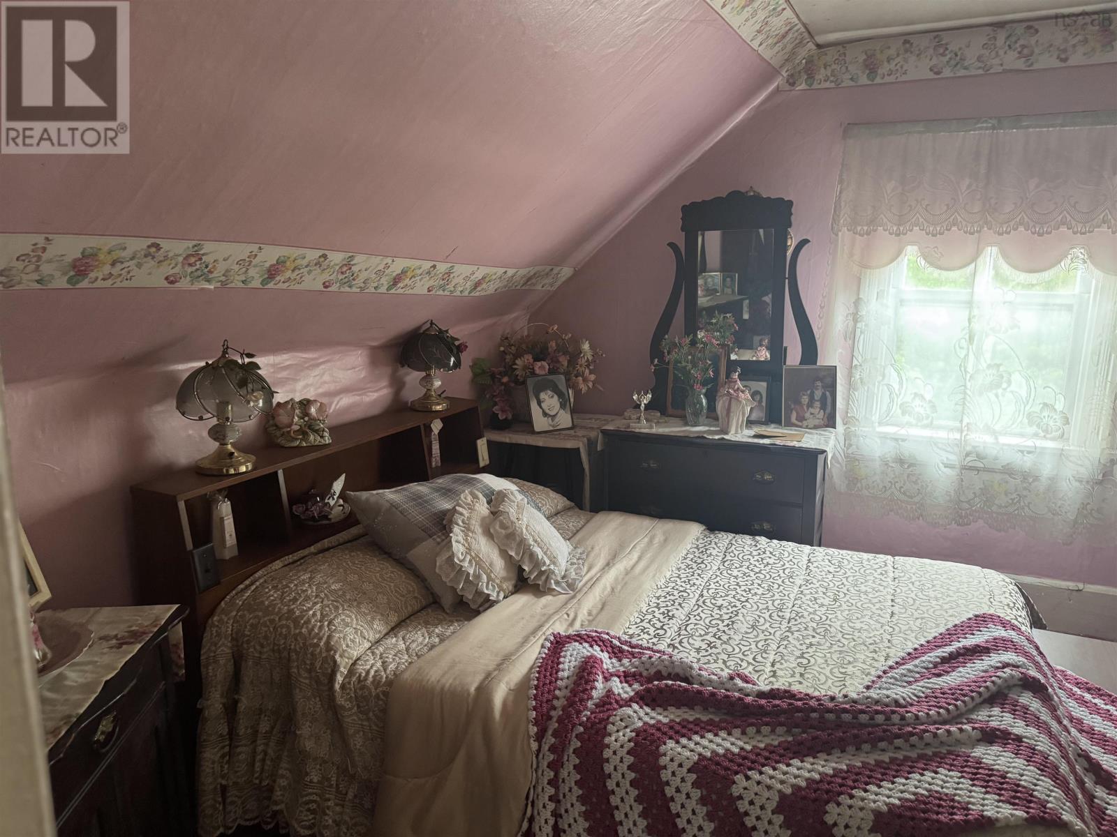 1139 Old Westfield Road - 8