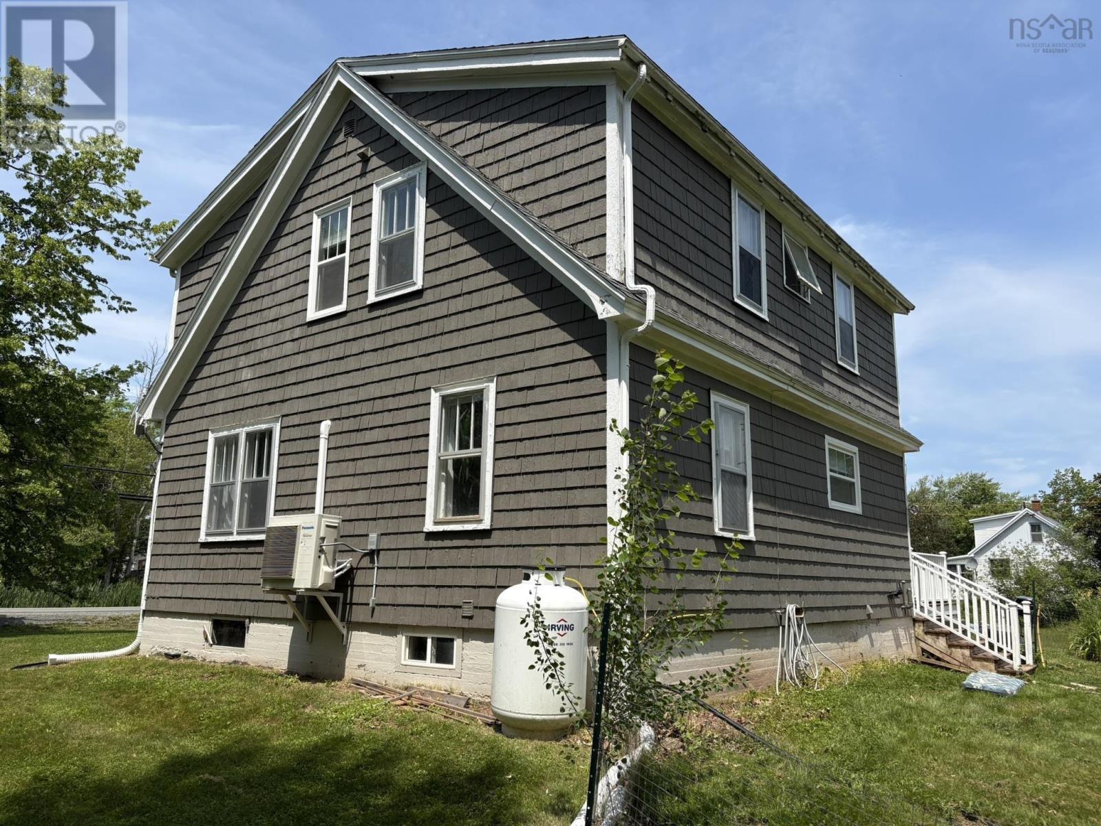 86 MAPLE Avenue - 35