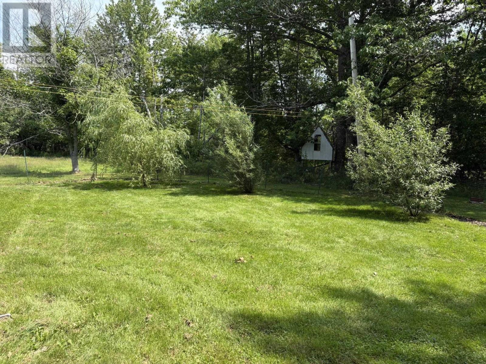 Property 36 of 38 of 86 MAPLE Avenue