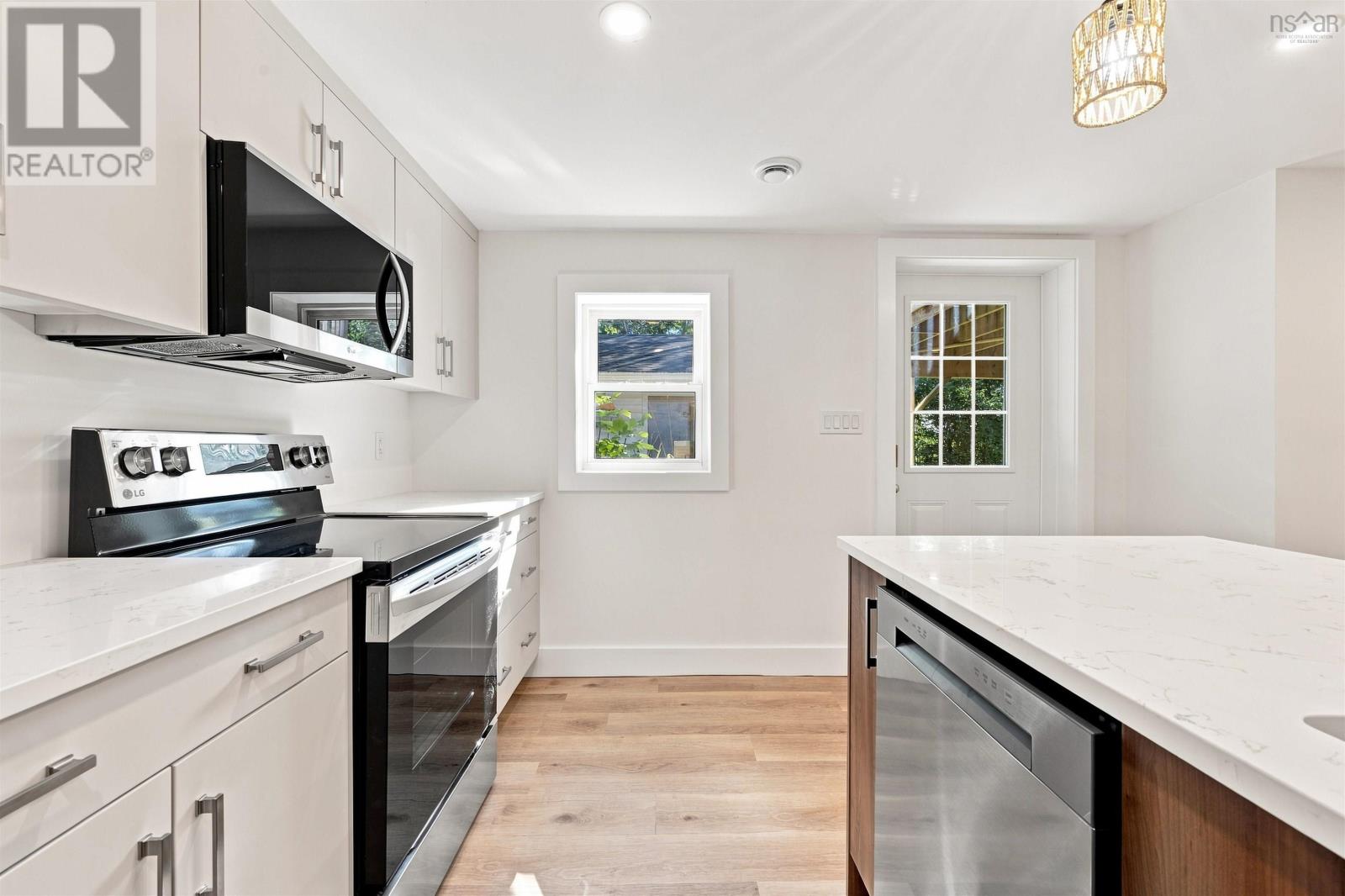 Property 24 of 47 of 3 Admiral Street