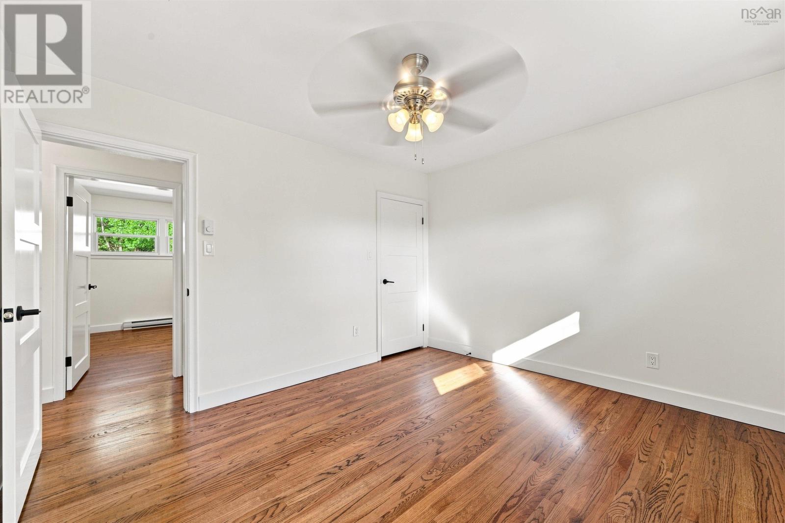 Property 17 of 47 of 3 Admiral Street