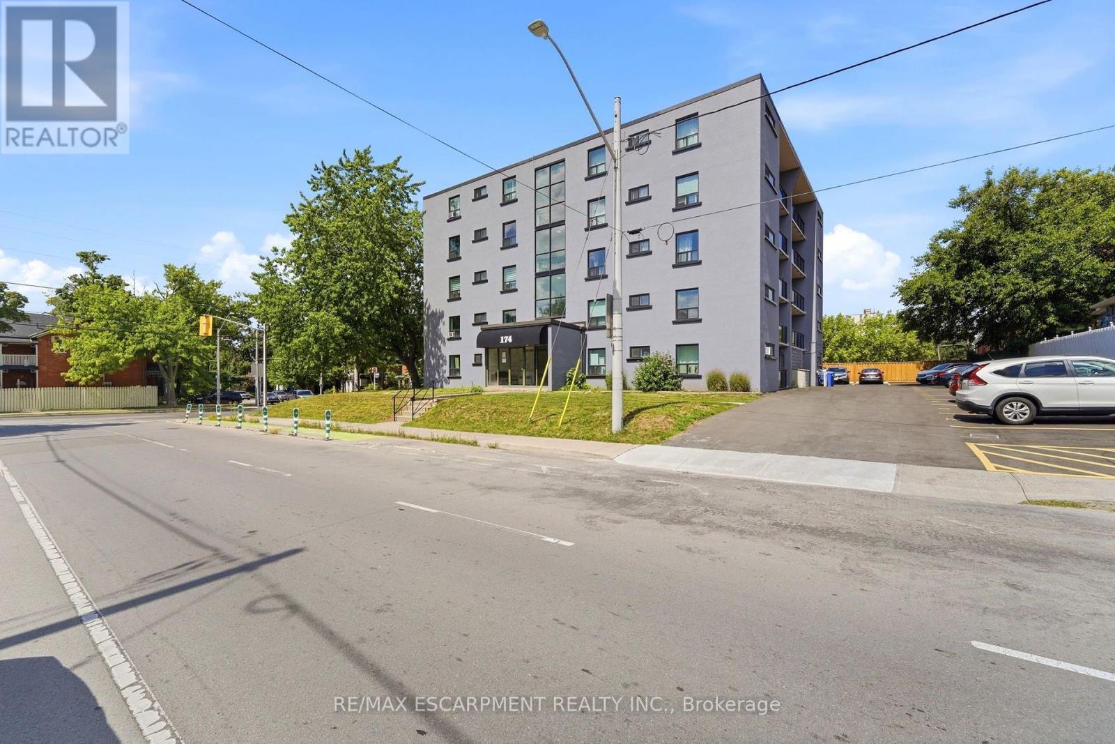 #401 174 HERKIMER STREET - 20