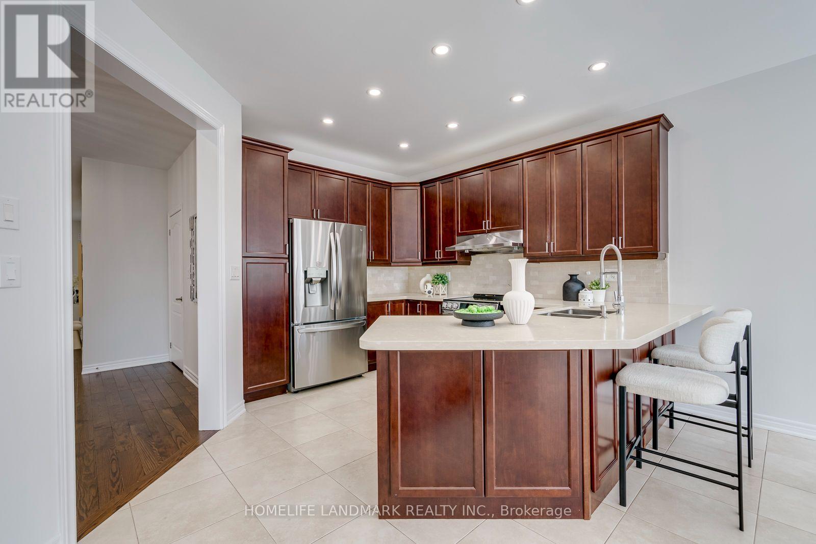 2462 PINE GLEN ROAD - Image 15