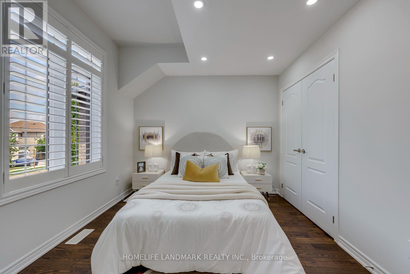 2462 PINE GLEN ROAD - Image 33