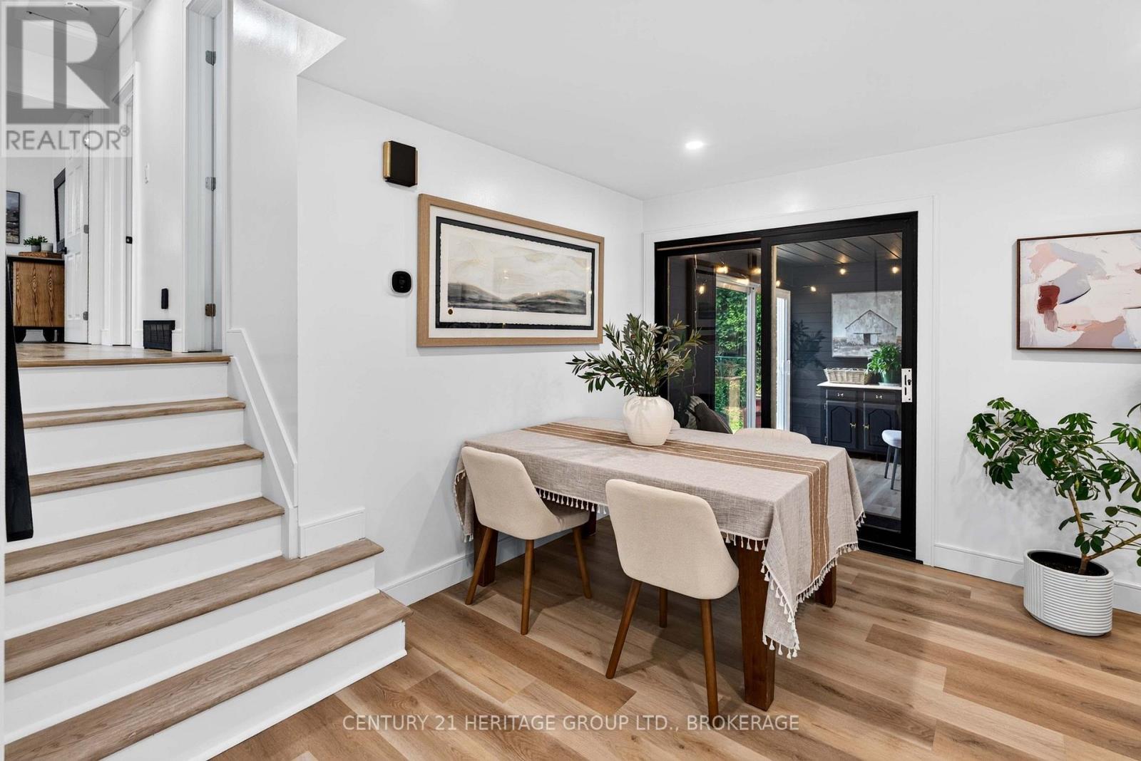 935 PEMBRIDGE CRESCENT - Image 17