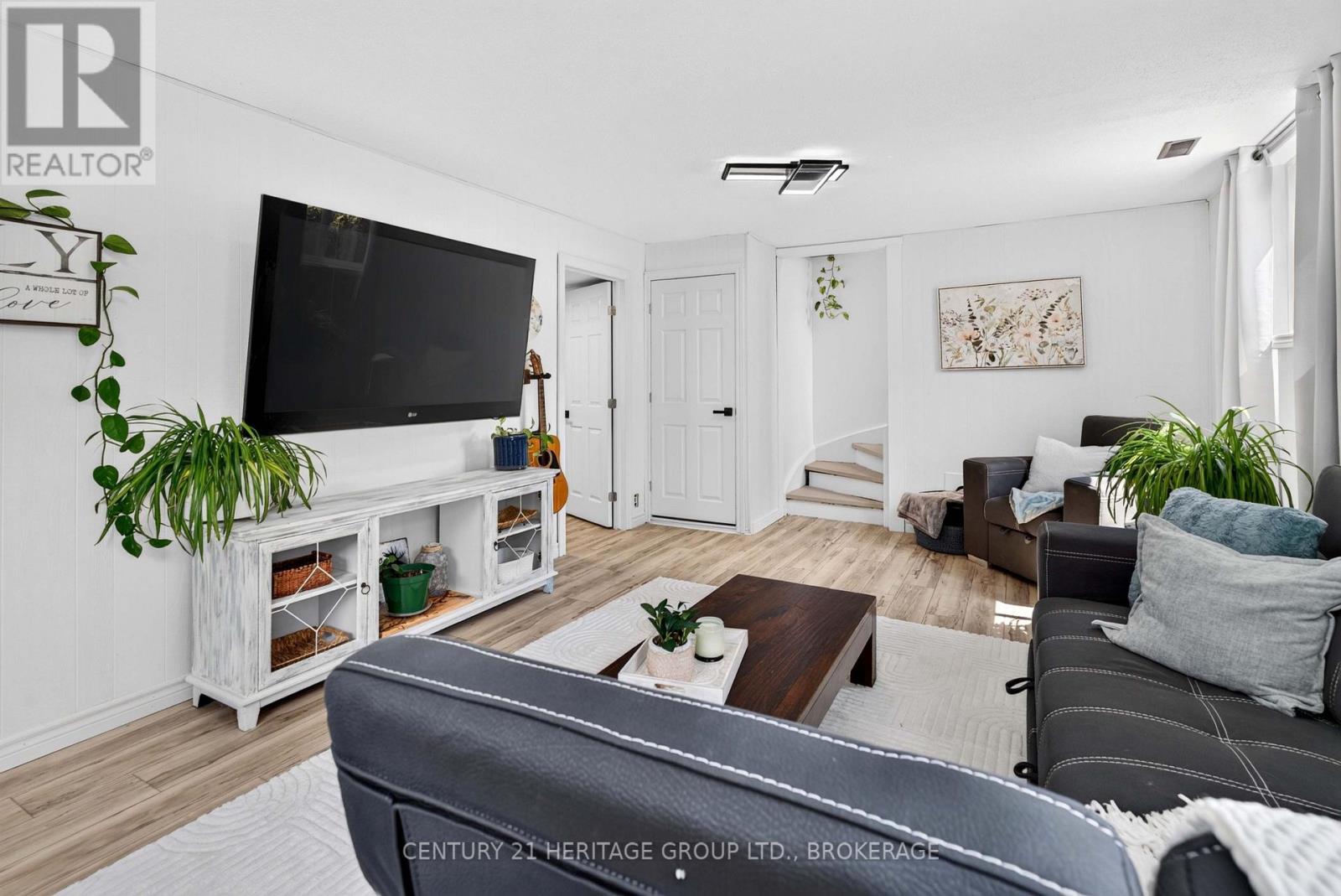 935 PEMBRIDGE CRESCENT - Image 29