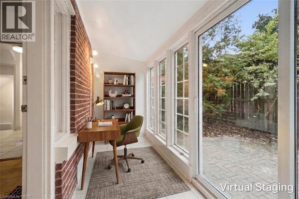 103 DUNBAR Road S - Image 13